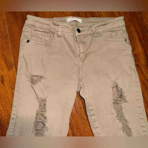 2.1 Denim Light Khaki Colored Ripped Jeans 
Size 29 - Picture 8 of 11